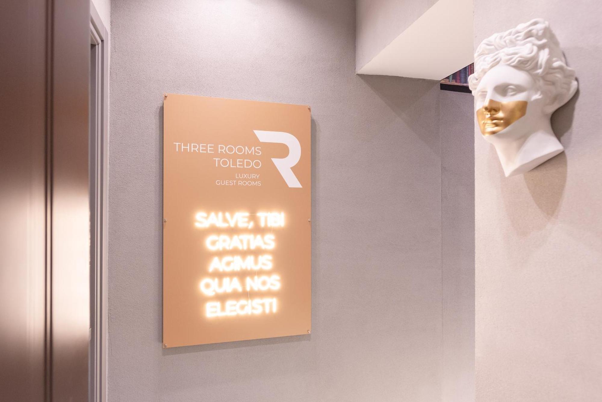 Three Rooms Toledo เนเปิลส์ ภายนอก รูปภาพ