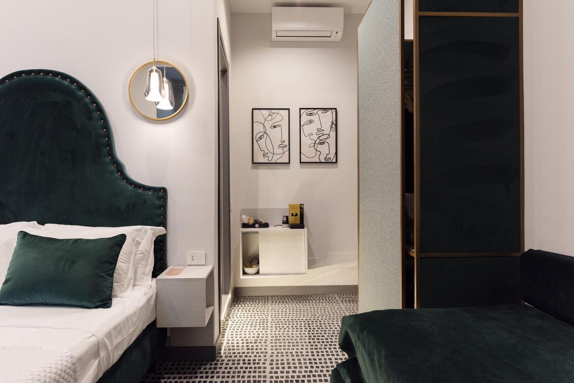 Three Rooms Toledo เนเปิลส์ ภายนอก รูปภาพ